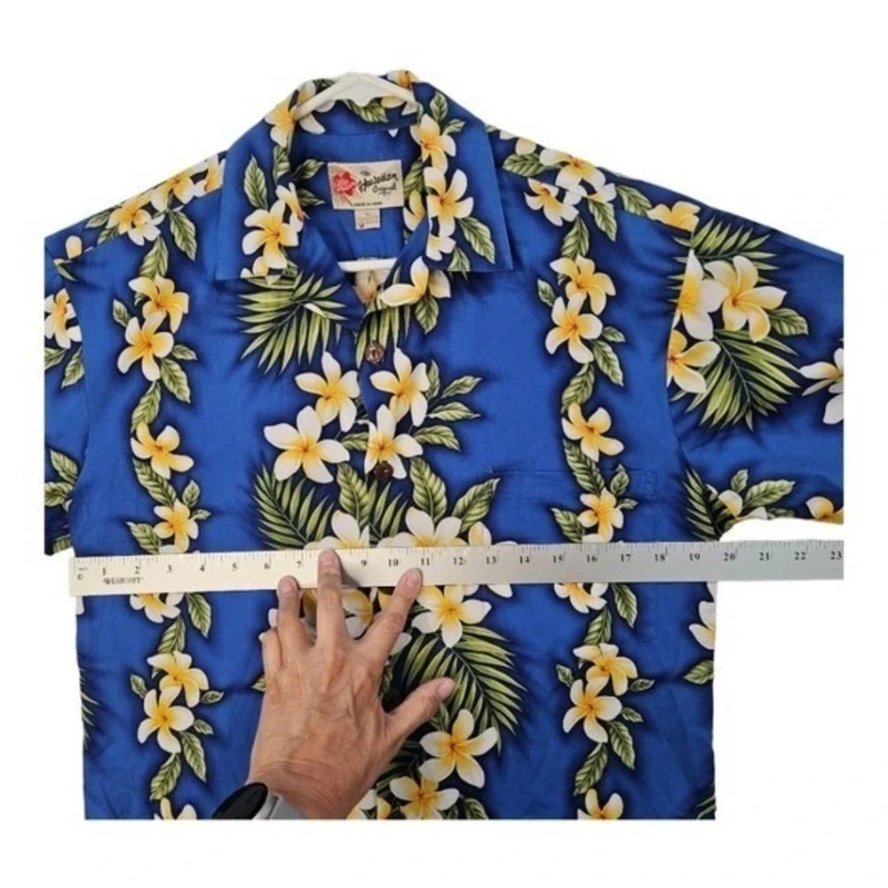 Hilo Hattie Mens Blue Cotton Hawaiian Shirt S Plumeria‎ Floral Aloha Casual